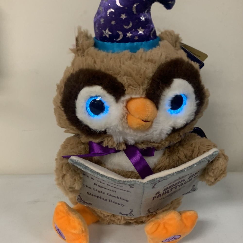 Octavius the Storytelling Owl Stuffed Animal Plush Toy, 12" Tall - Picture 5 of 8